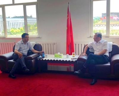 集團(tuán)領(lǐng)導(dǎo)赴法庫(kù)通用航空產(chǎn)業(yè)園參觀(guān)調(diào)研