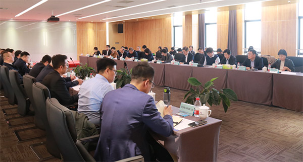 金融支持航空產(chǎn)業(yè)發(fā)展座談會(huì)在沈陽(yáng)航空產(chǎn)業(yè)園召開